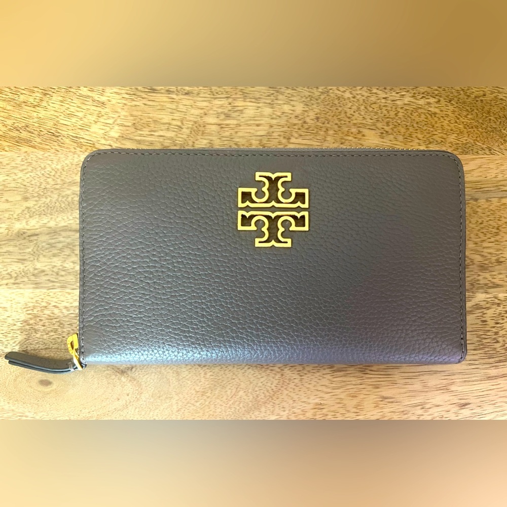 Tory Burch Women's Pebbled Leather Britten Zip Continental Wallet